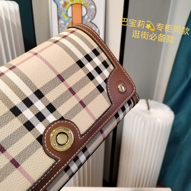 Burberry Bags - BG Bags - 221