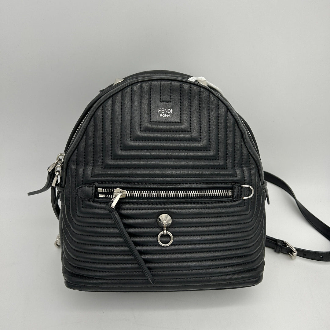 By the way leather backpack Top quality Fendi Black in Leather LA15428