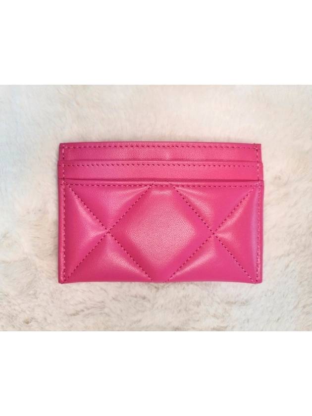 19 Gold Chain Logo Quilted Lambskin Card Wallet Pink Chanel
