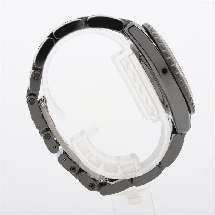Top Quality Chanel J12 WANTED DO Top Quality Chanel H7418 SSCE AT BLACK SHIFT SHIFT