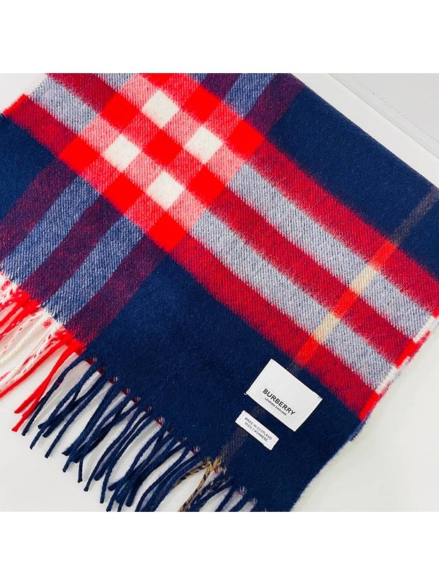 Burberry Classic Cashmere Scarf Navy Red