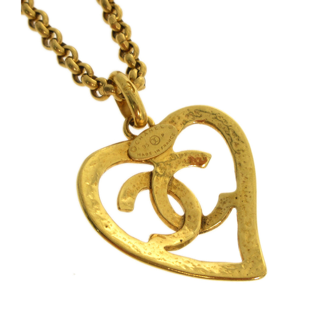 Top Quality Chanel 1995 Gold CC Heart Cutout Pendant Necklace