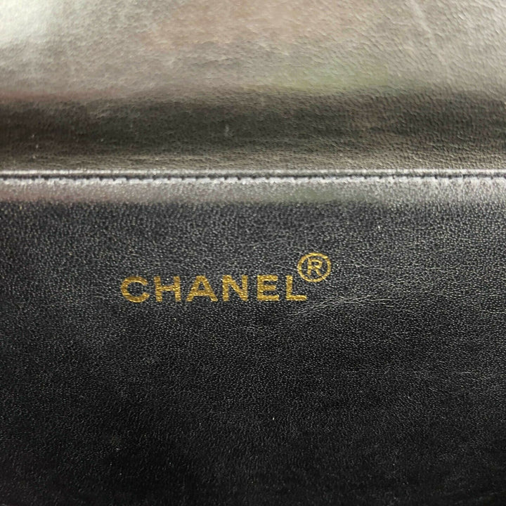Chanel - VTG 1996 Medium Black Top Handle Kelly Medium New Bag - Patent Leather