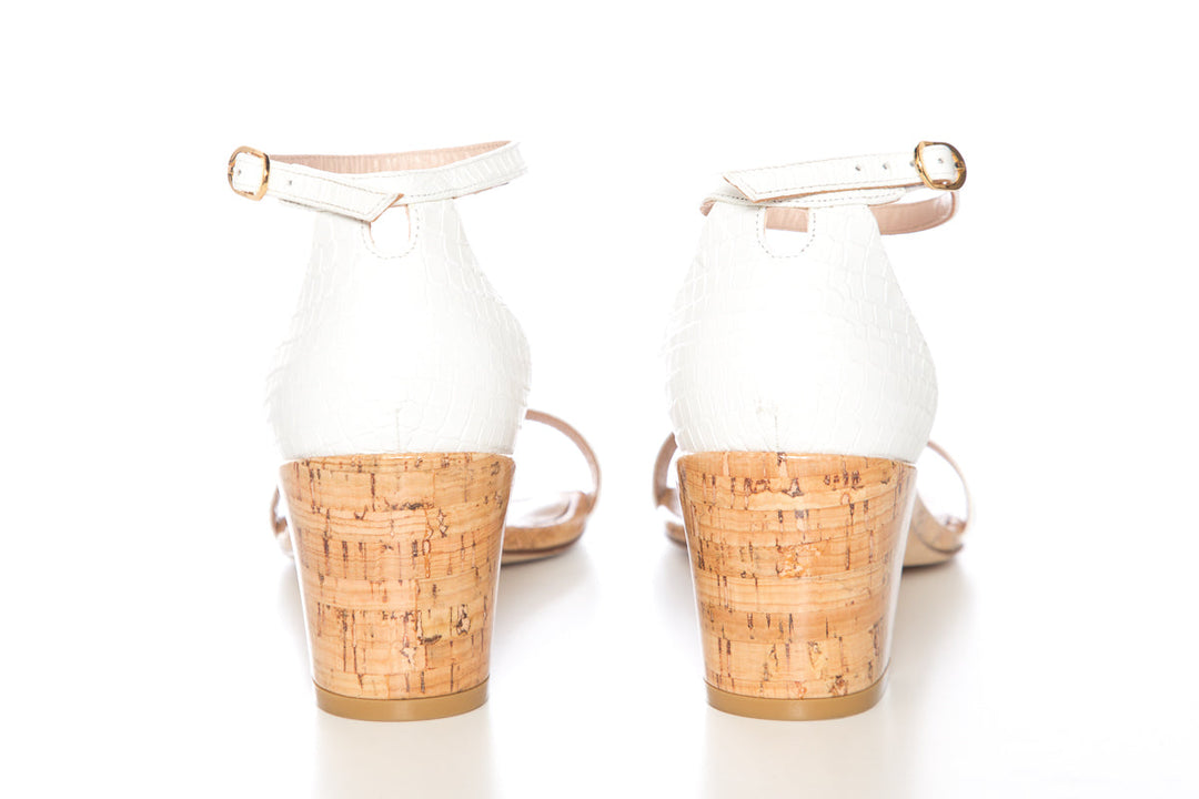 Stuart Weitzman Cork and White Sandals SZ 9.5