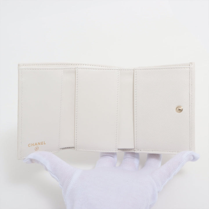 Top Quality Chanel Matrasse Caviar S Compact Wallet White Gold  Random