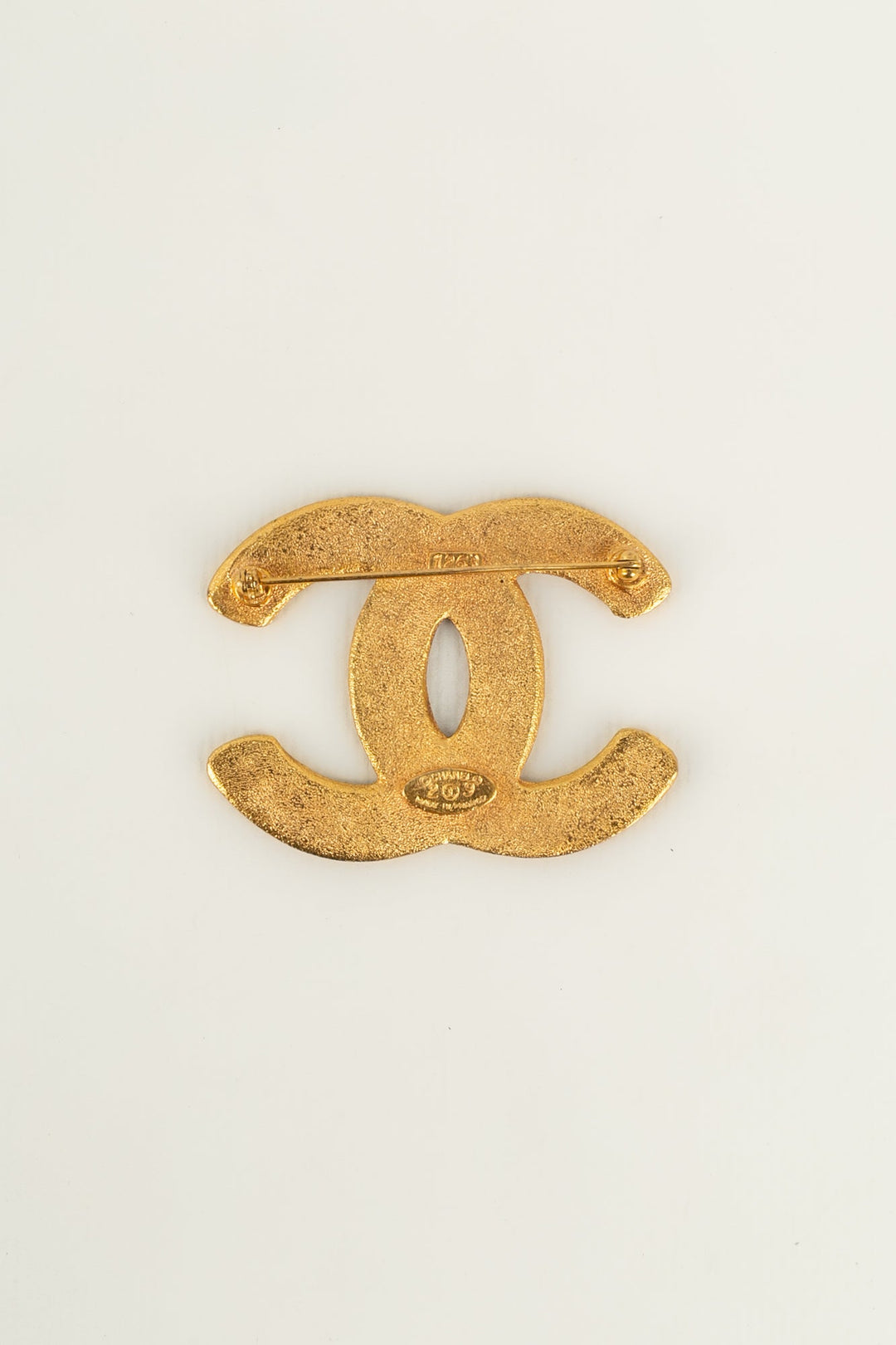 Broche cc Chanel