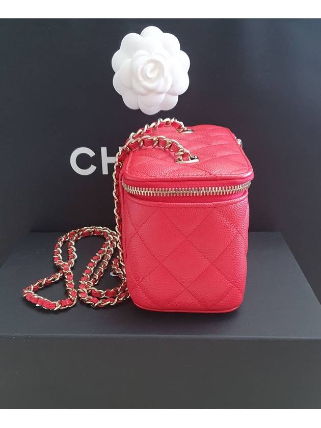 Classic Cosmetic Case Small Grained Calfskin Cross Bag Red Chanel
