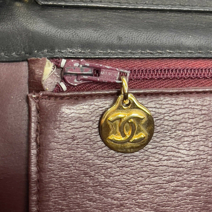 Chanel - VTG CC Logo Old Medium Black Matelasse Quilted Shoulder Bag
