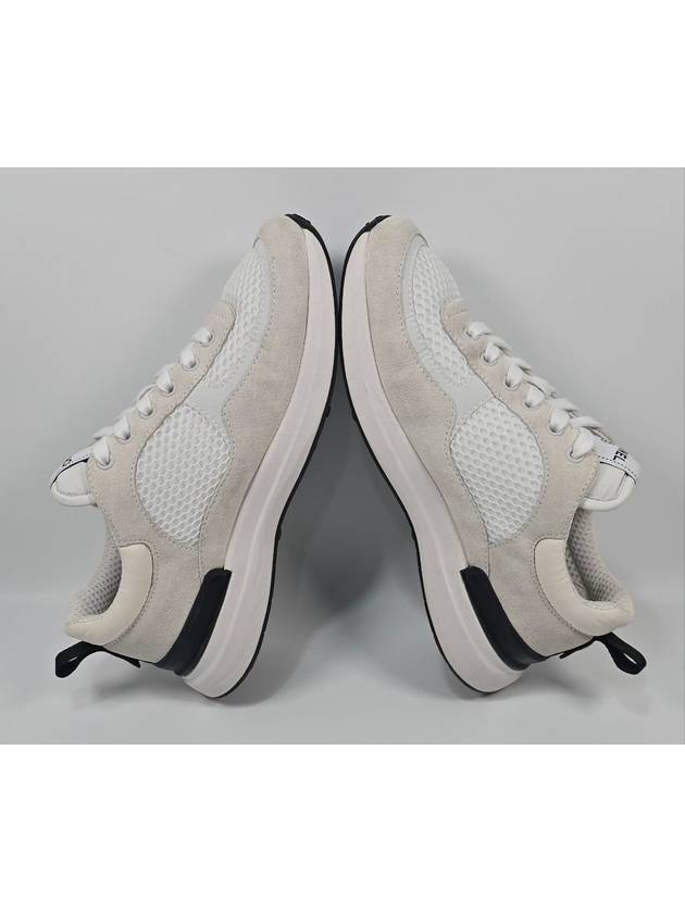 CC logo suede sneakers 235 Chanel