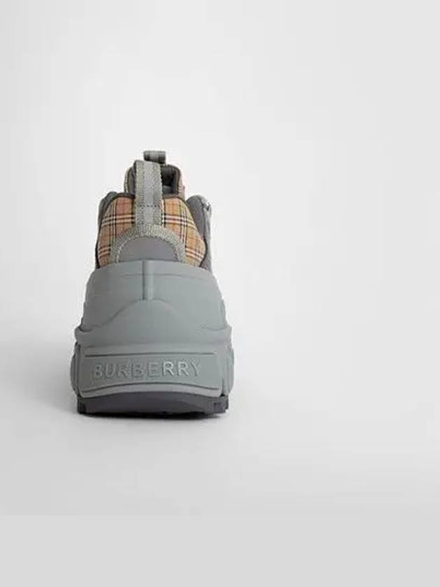 Top Quality Burberry Vintage Check Suede Low Top Sneakers Grey