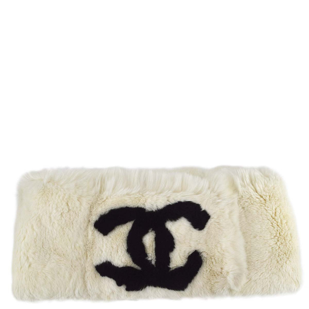 Top Quality Chanel Fur Shawl Scarf White
