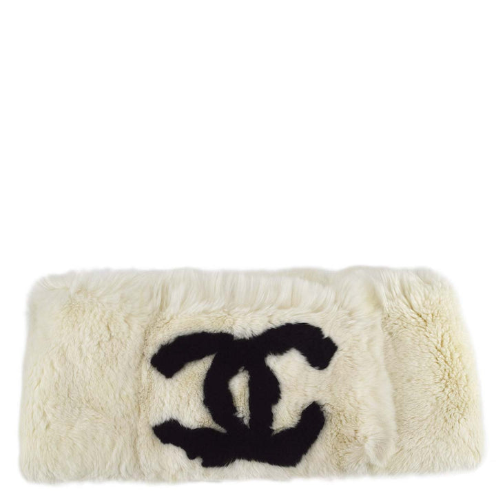 Top Quality Chanel Fur Shawl Scarf White