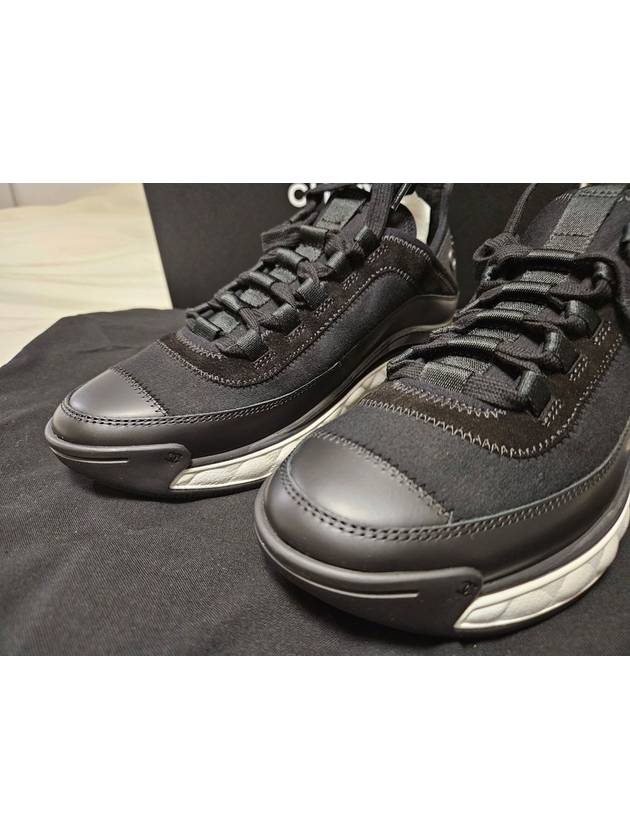 Mixed Fibers Velvet Calfskin Low Top Sneakers Black Chanel