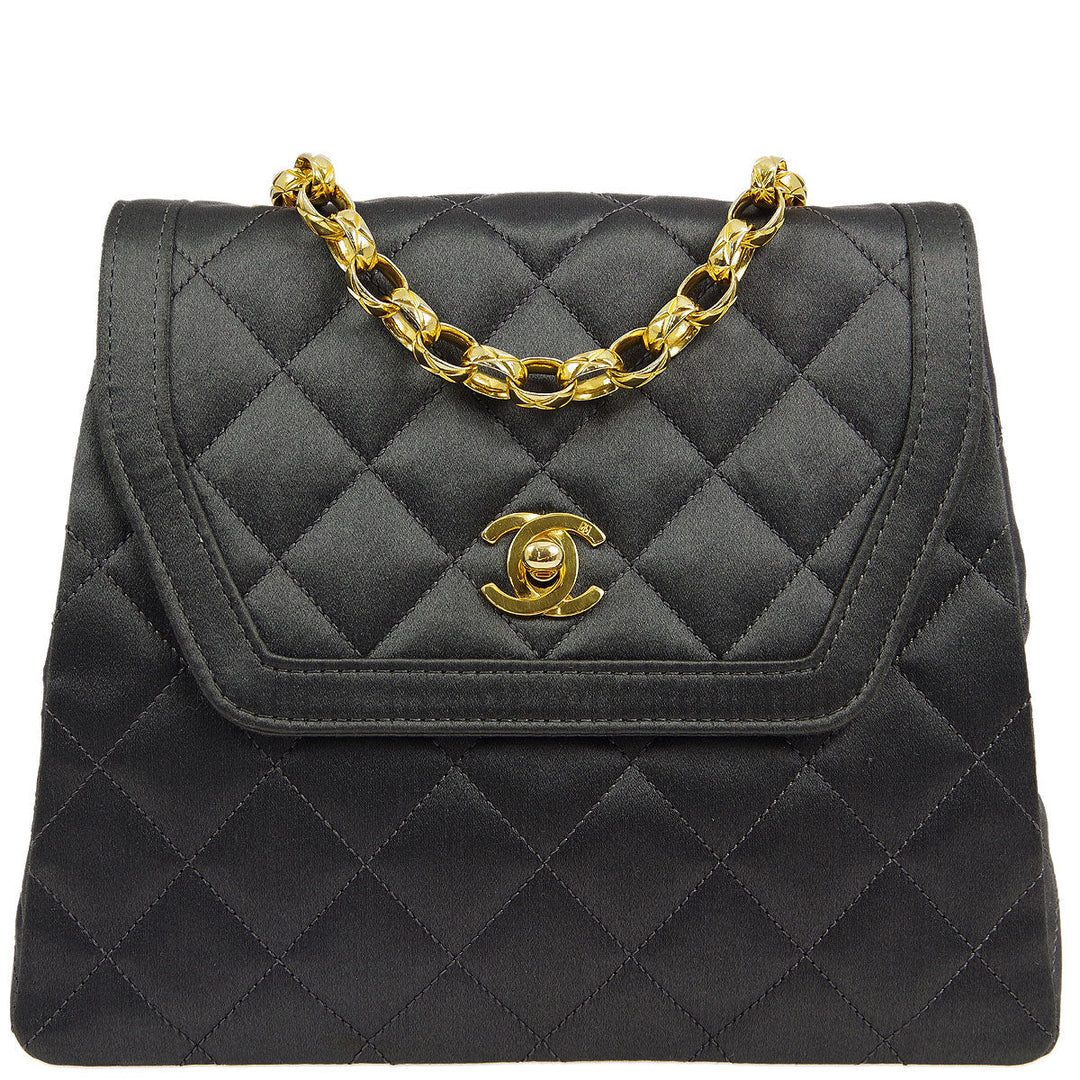 Top Quality Chanel * 1989-1991 Gray Satin Border Flap Bag & Pouch Set