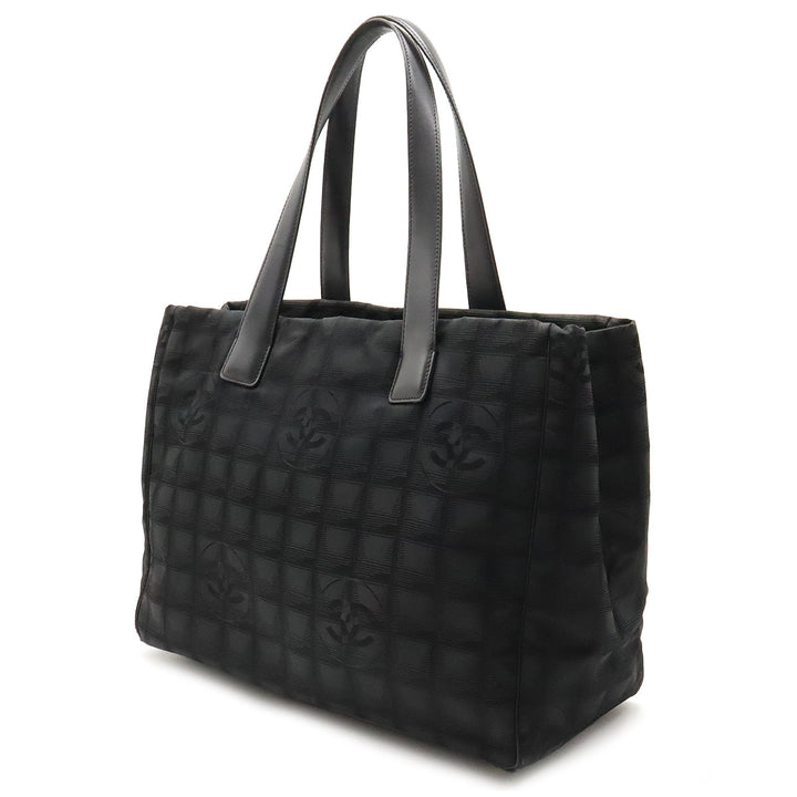 Top Quality Chanel NEW LABEL LINE TOUTE MM TOUTE BAG Nylon Jaguar Black Black Gold  A15991
