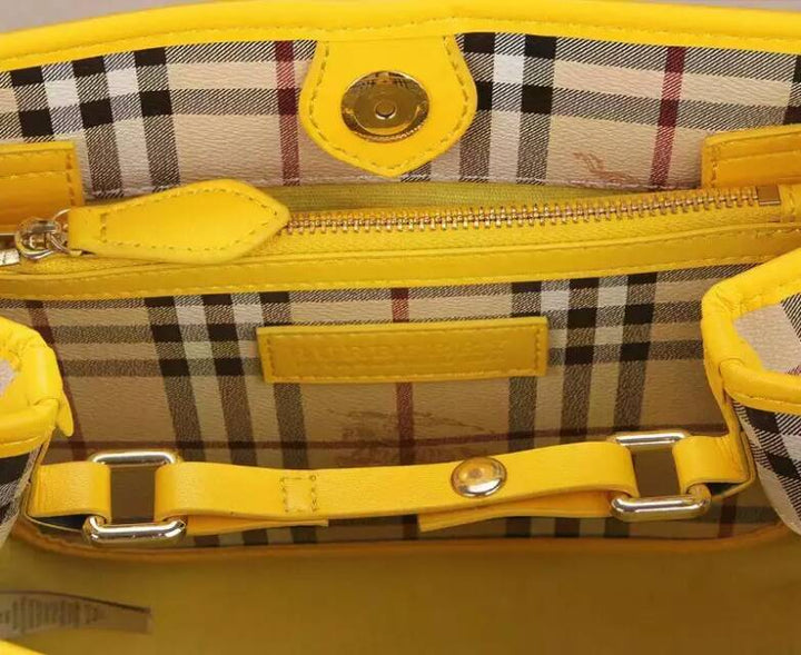 Burberry Bags - BG Bags - 1142