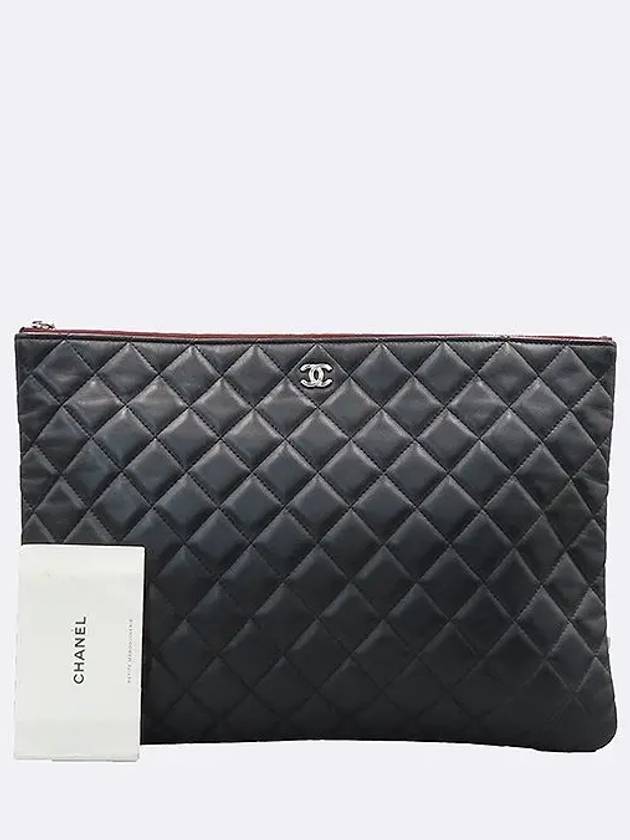A82552 Black Classic Lambskin Silver Logo Large Clutch Chanel