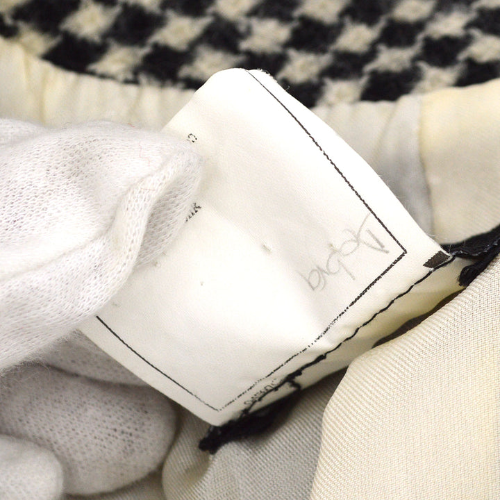 Top Quality Chanel Coat Black White 96A #36