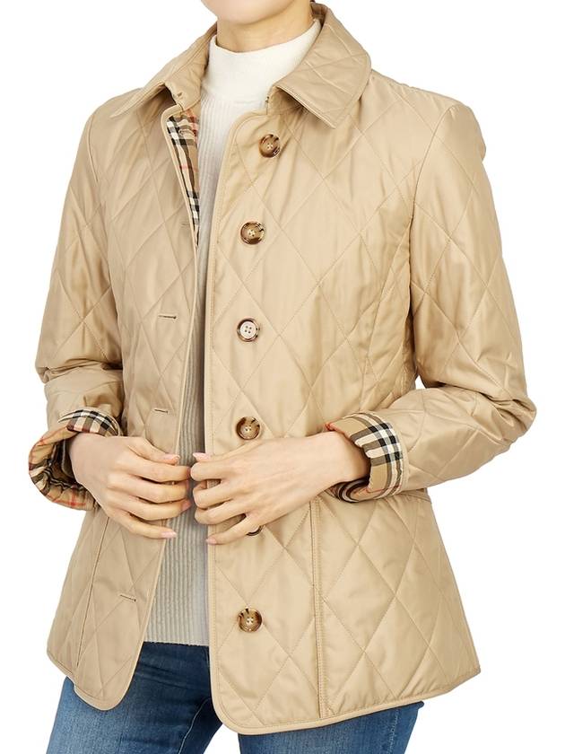 Burberry Diamond Quilted Thermoregulated Jacket New Chino Beige
