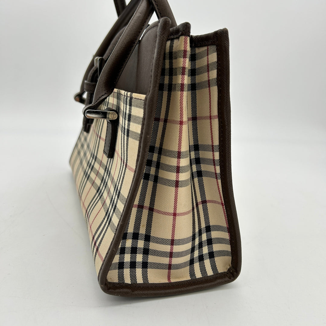 Burberry Nova Check Handbag YVEAE878