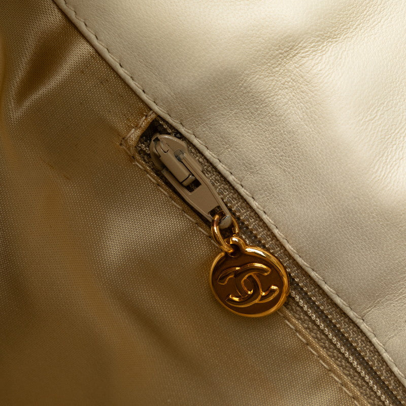 Top Quality Chanel Decamatrace trip Cocomark Chain Shoulder Bag Pink White Cotton Lady Top Quality Chanel [More]