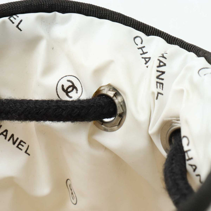 Top Quality Chanel NOBELTY LOGO PRINT WORKSHIP WORKSHIP WITH WHITE WHITE BLACK BLACK BLUMIN MARKET SHOP