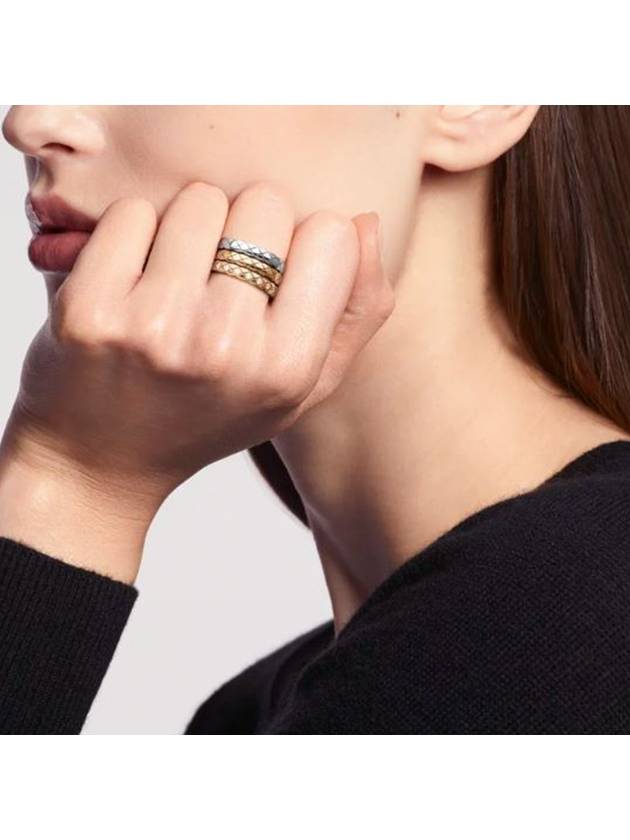 Coco Crush Quilted Motif Mini 18K Ring Gold Chanel