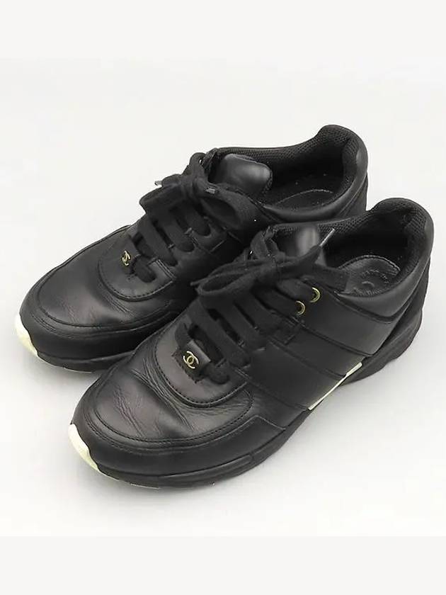 G31711 Black White Cruz Women s Sneakers Chanel