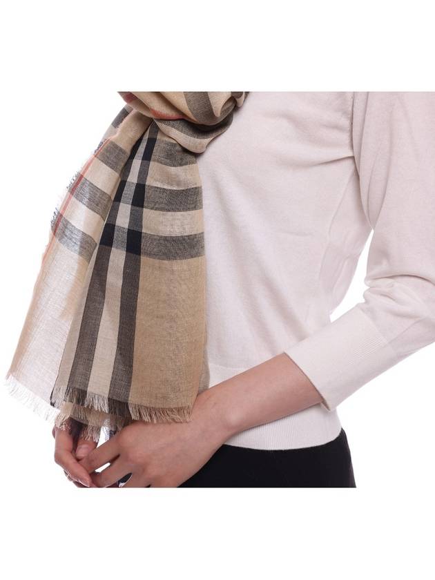 Burberry Vintage Check Wool Blend Scarf Beige
