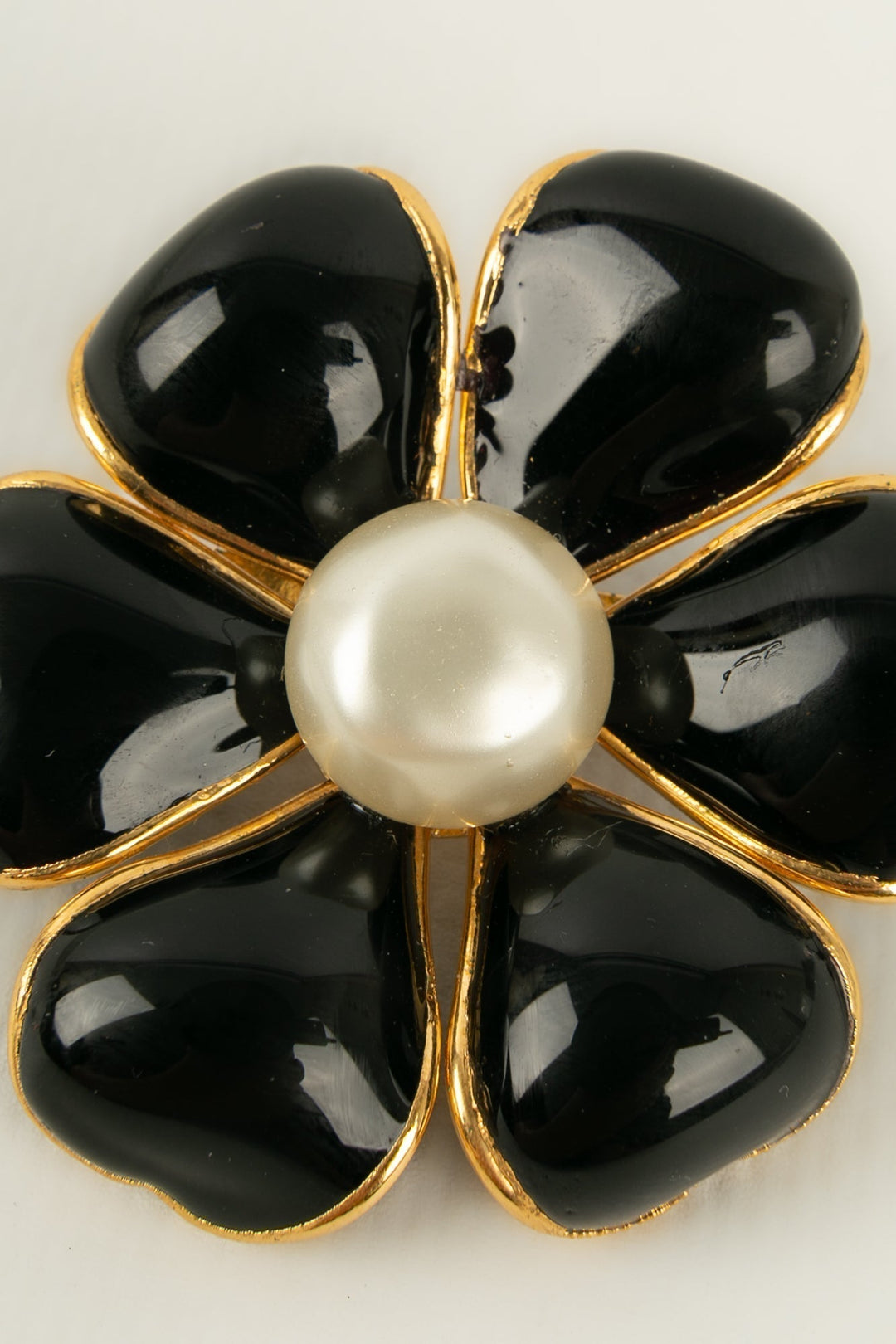 Broche cam√©lia Top Quality Chanel Automne 1995