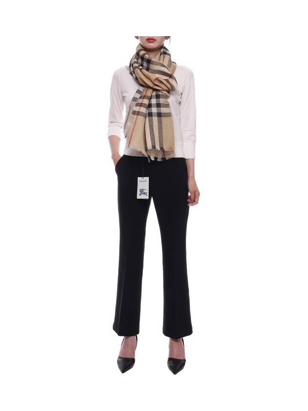 Burberry Vintage Check Wool Blend Scarf Beige