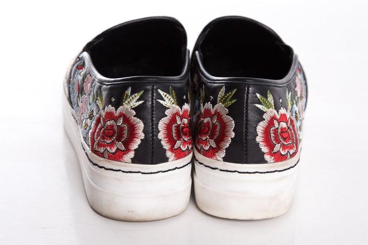 Alice + Olivia Black Embroidery Slip On Sneakers SZ 10