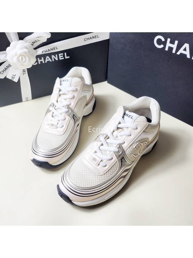 Women CC Logo Fabric Laminated Low Top Sneakers Silver Ivory Chanel