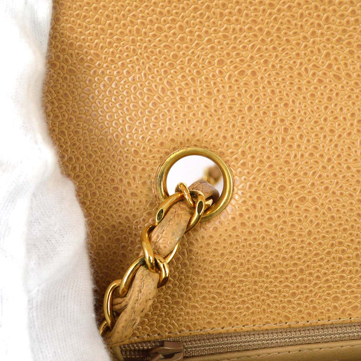 Top Quality Chanel 1994-1996 Beige Caviar Small Diana Shoulder Bag