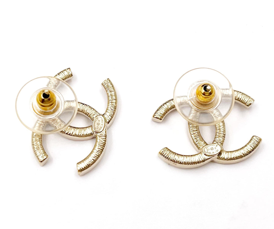 Top Quality Chanel Classic Gold CC Thin Crystal Large Piercing Earrings