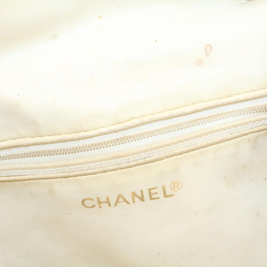 Top Quality Chanel Caviar Skin Matelasse Backpack White CC Auth am1922gA