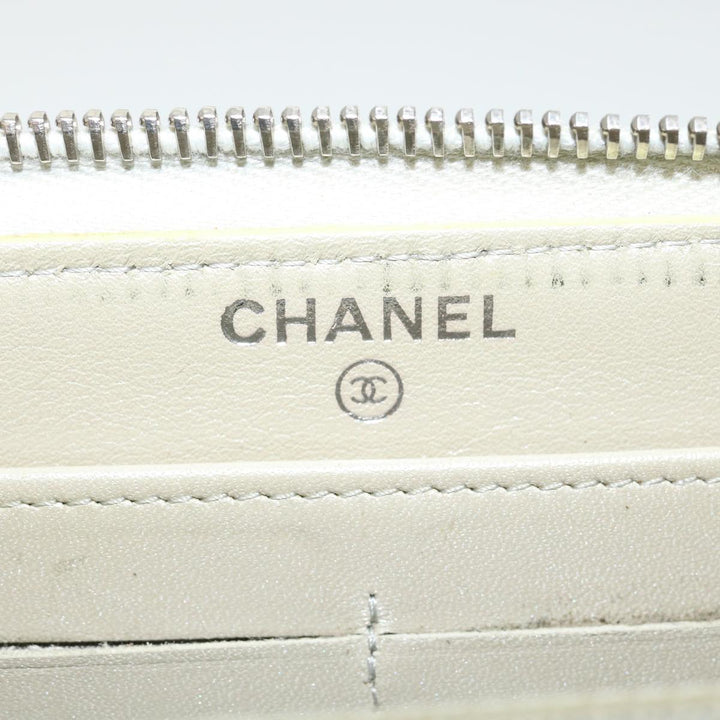 Chanel Caviar Skin Long Wallet Leather Silver CC Auth am2797g