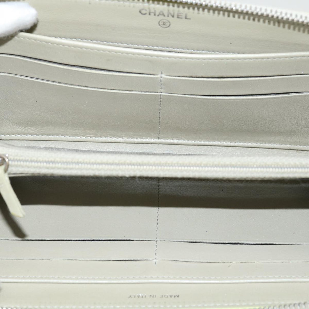 Chanel Caviar Skin Long Wallet Leather Silver CC Auth am2797g
