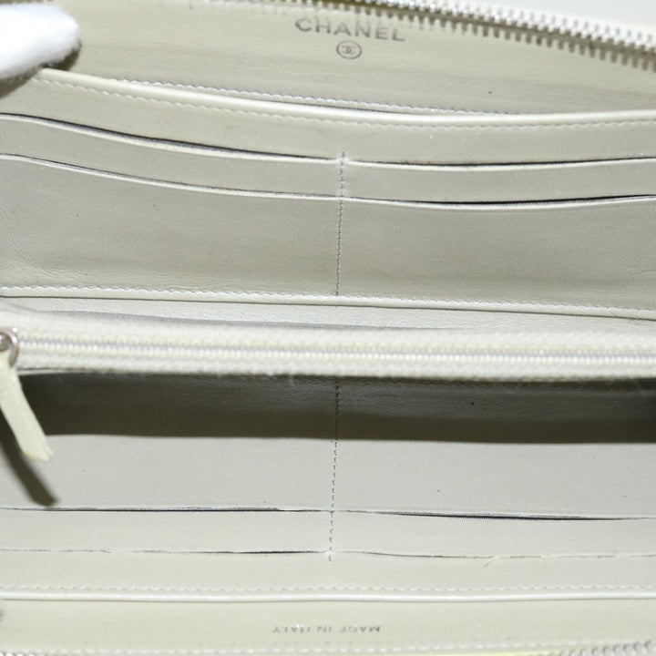 Chanel Caviar Skin Long Wallet Leather Silver CC Auth am2797g