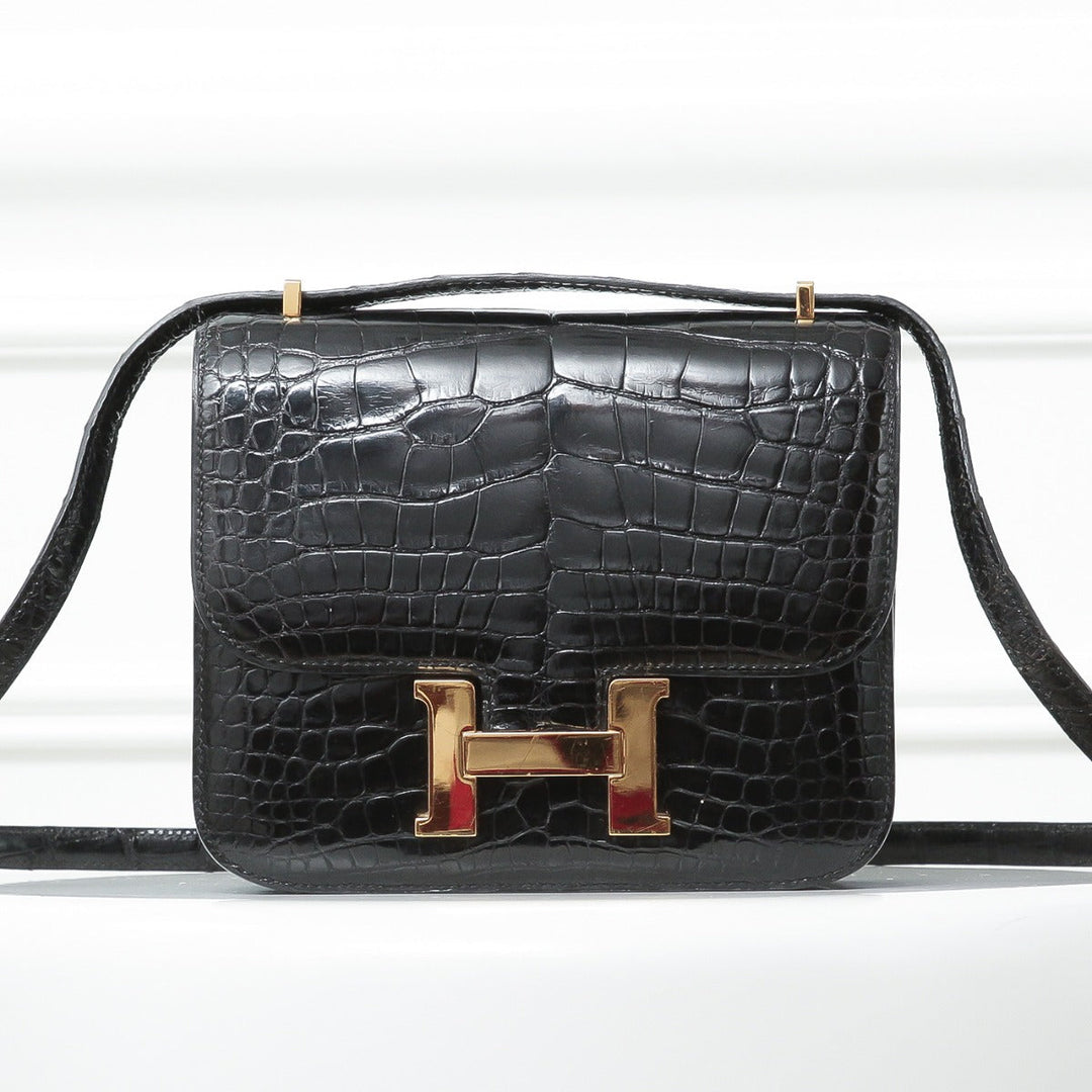 Top quality Hermes Black Shiny Alligator Constance 18