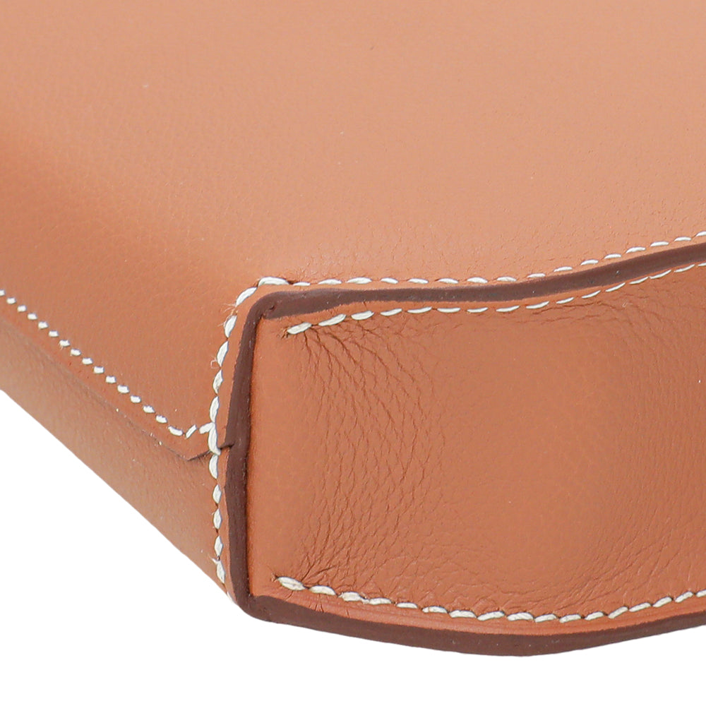 Hermes Gold Kelly Depeches 36 Evercolor Bag