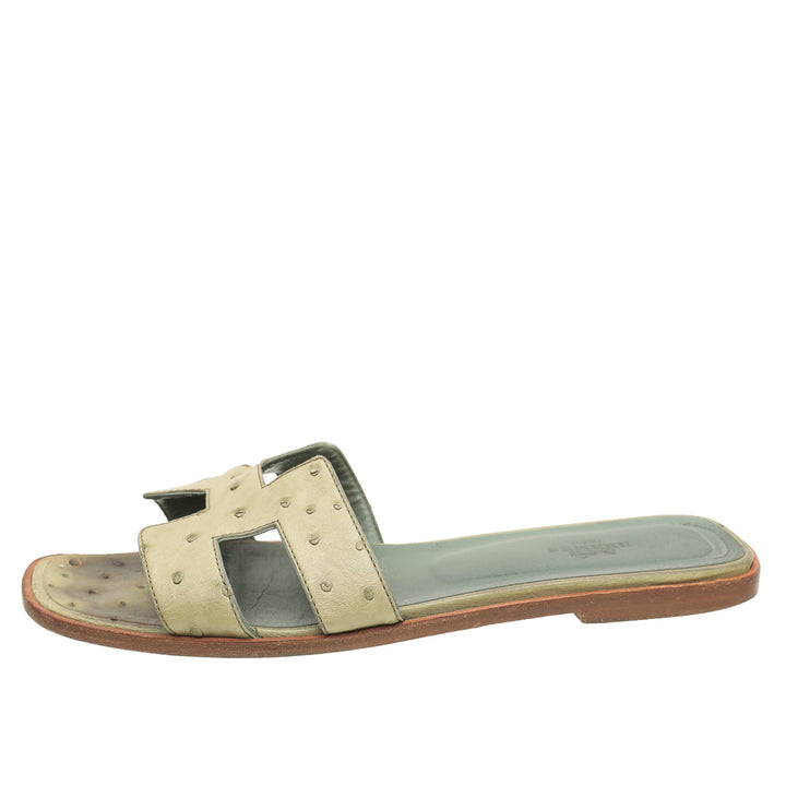 Hermes Mint Green Oran Ostrich Sandals 39