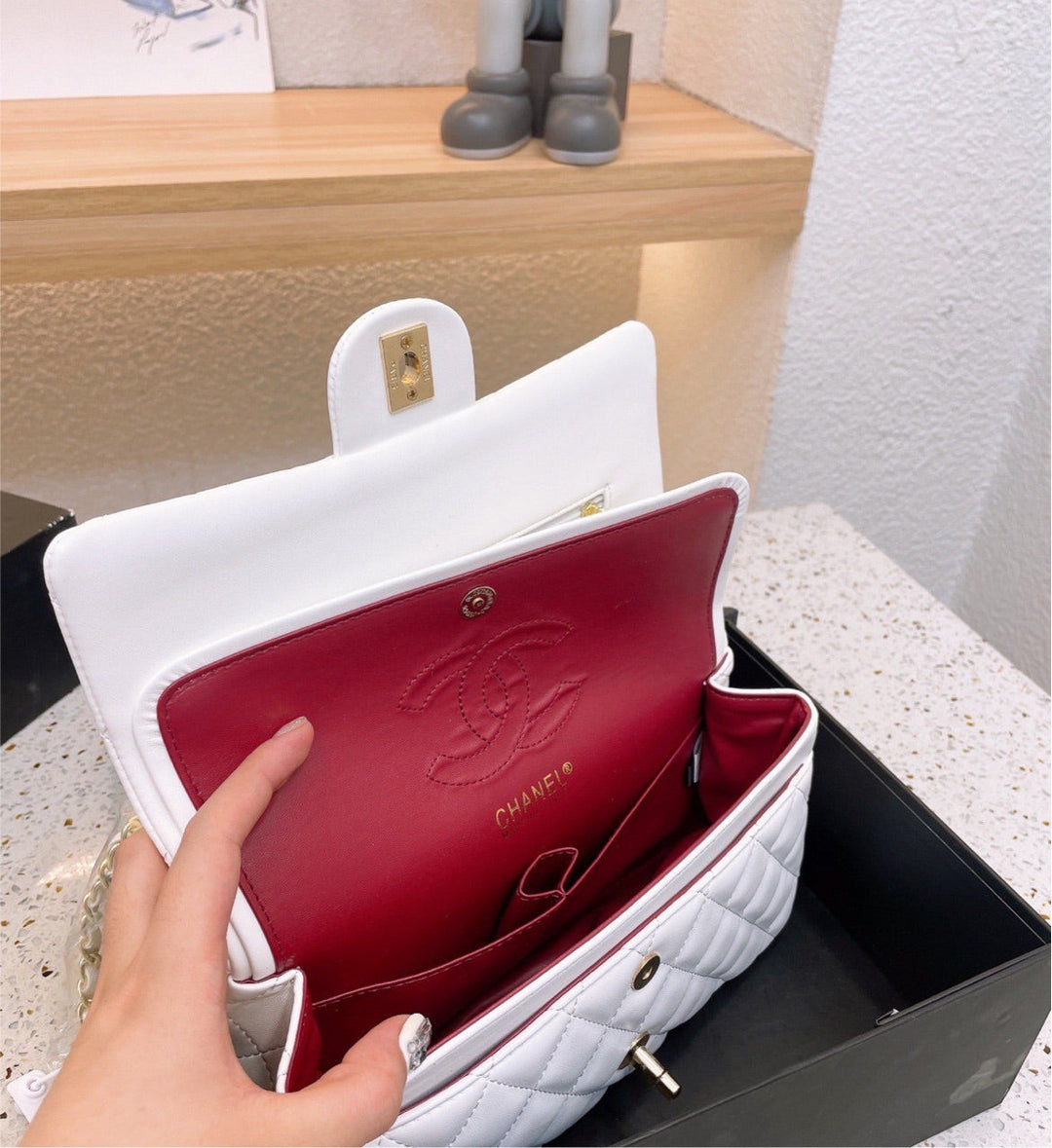White Top Quality Chanel woman handbag