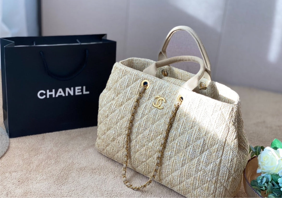 New Top Quality Chanel woman shoulder handbag