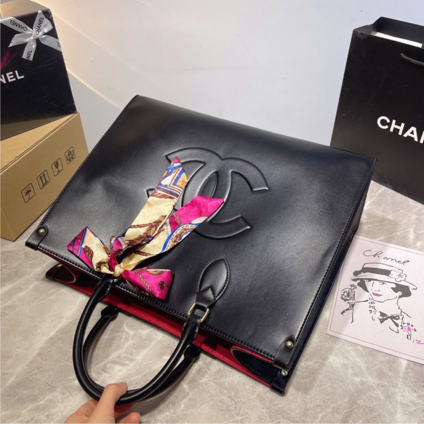 Large Leather Top Quality Chanel woman handbag