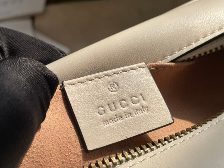 Gucci GG Marmont Small Matelasse Shoulder Bag