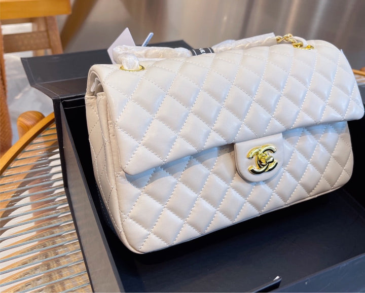 New woman Top Quality Chanel Handbag