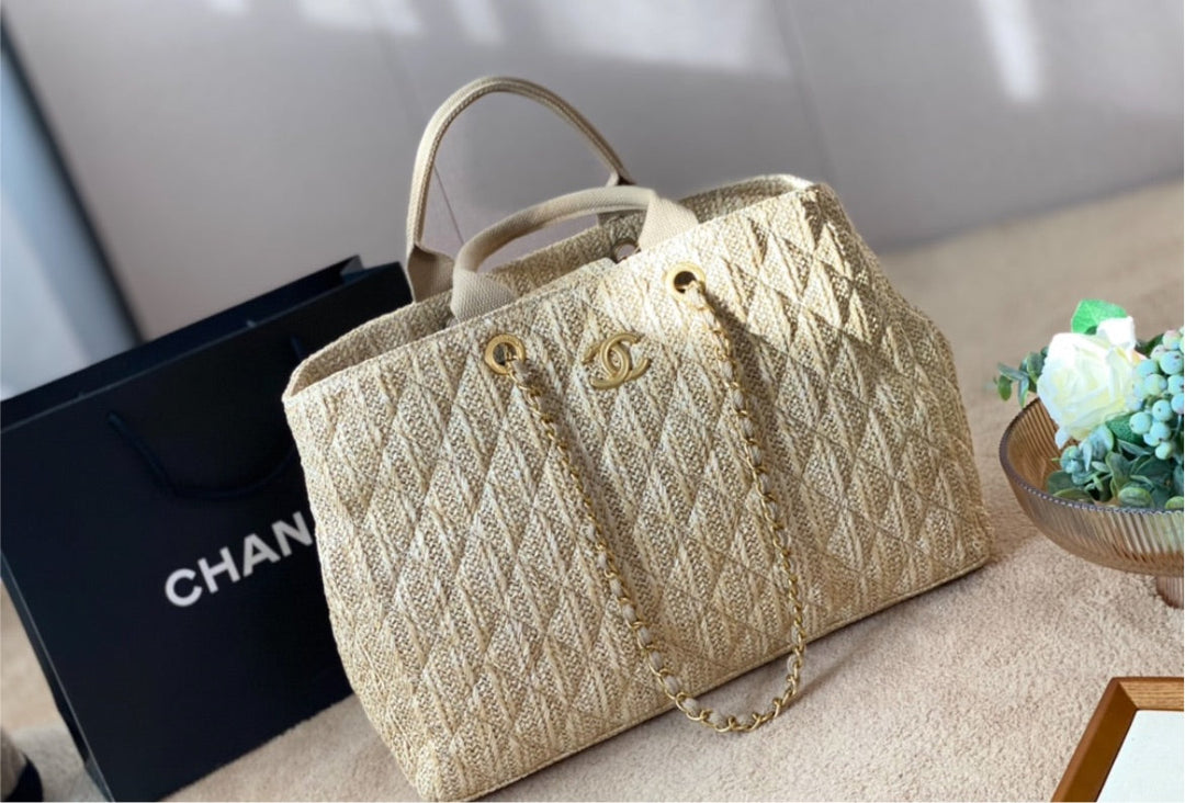 New Top Quality Chanel woman shoulder handbag