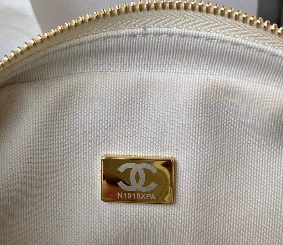 New leather Top Quality Chanel woman handbag