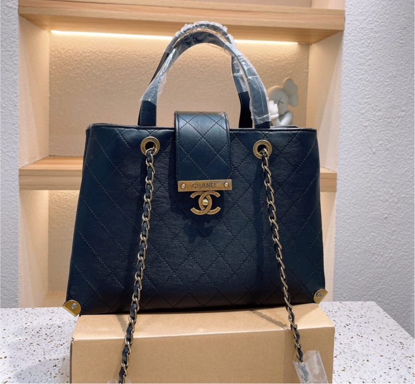 Black leather Top Quality Chanel woman handbag